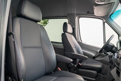 2018 Mercedes-Benz Sprinter Passenger Van 2500 Standard Roof V6 144" RWD
