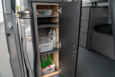 2018 Mercedes-Benz Sprinter Passenger Van 2500 Standard Roof V6 144" RWD