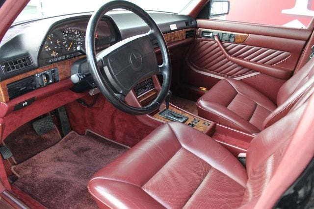 1990 Mercedes-Benz 560 SEL 'Nagoya' Hearse