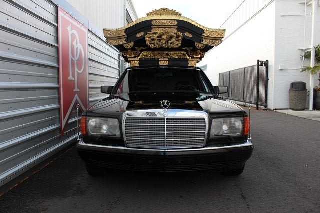 1990 Mercedes-Benz 560 SEL 'Nagoya' Hearse