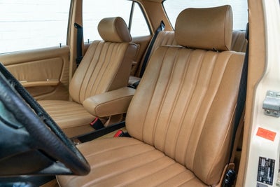 1982 Mercedes-Benz 300D Turbo Diesel