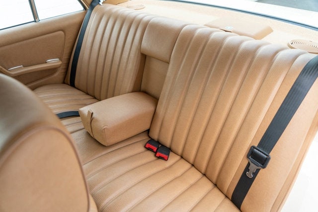 1982 Mercedes-Benz 300D Turbo Diesel