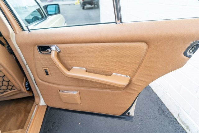 1982 Mercedes-Benz 300D Turbo Diesel