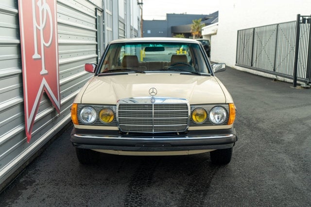 1982 Mercedes-Benz 300D Turbo Diesel