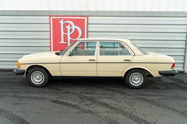 1982 Mercedes-Benz 300D Turbo Diesel