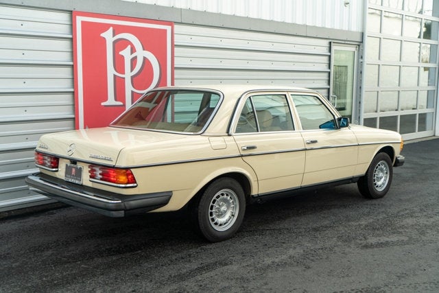 1982 Mercedes-Benz 300D Turbo Diesel