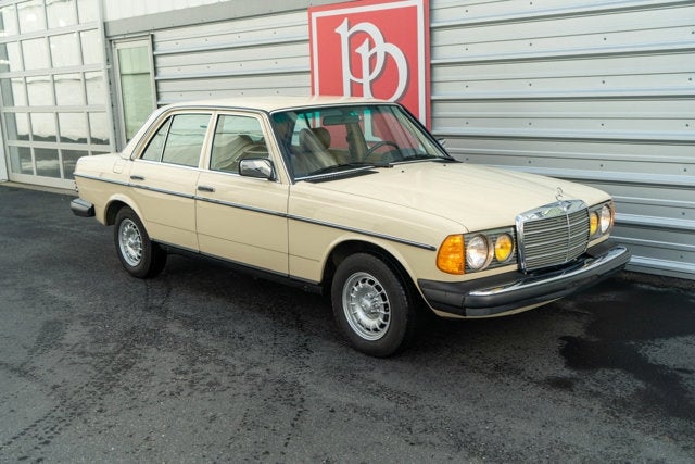 1982 Mercedes-Benz 300D Turbo Diesel