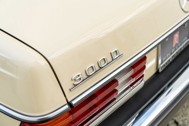 1982 Mercedes-Benz 300D Turbo Diesel