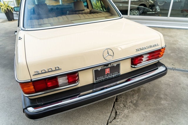 1982 Mercedes-Benz 300D Turbo Diesel