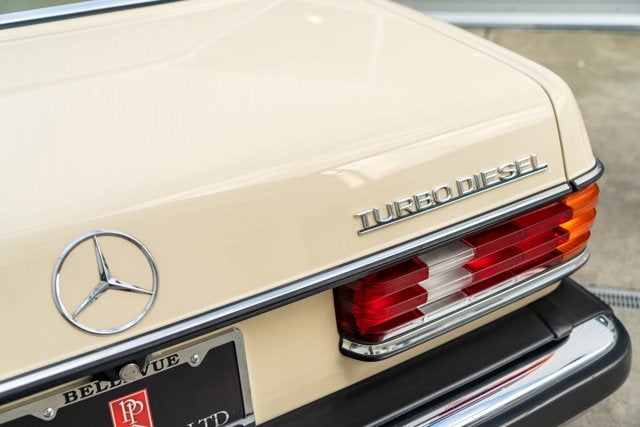1982 Mercedes-Benz 300D Turbo Diesel