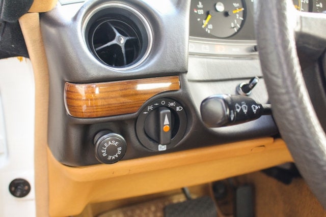 1981 Mercedes-Benz 300CD Coupe