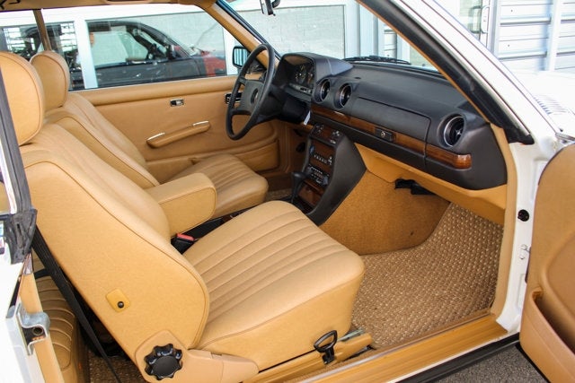 1981 Mercedes-Benz 300CD Coupe