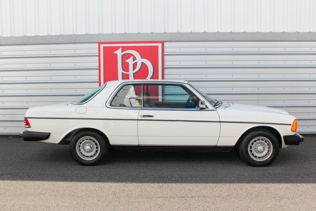 1981 Mercedes-Benz 300CD Coupe