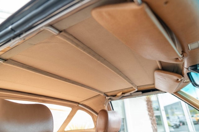 1983 Mercedes-Benz 380SL Base