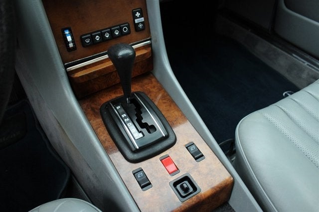 1984 Mercedes-Benz 380SL Base