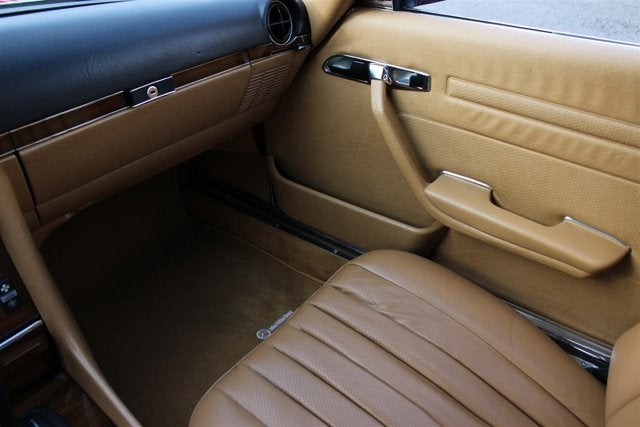 1982 Mercedes-Benz 380SL Roadster