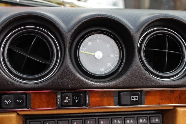 1985 Mercedes-Benz 380SL Base