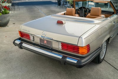 1986 Mercedes-Benz 560SL Base