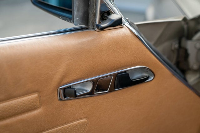 1986 Mercedes-Benz 560SL Base