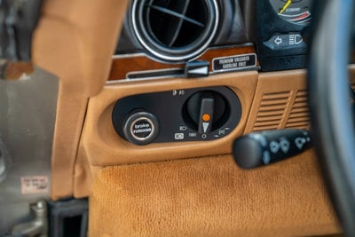 1986 Mercedes-Benz 560SL Base