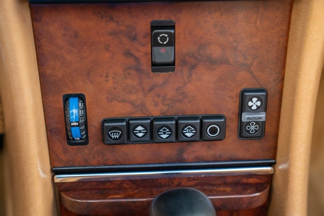 1986 Mercedes-Benz 560SL Base