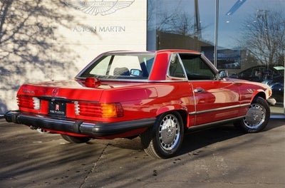 1986 Mercedes-Benz 560SL Convertible