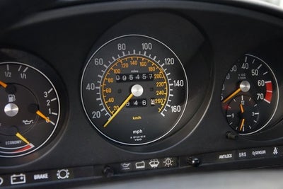 1987 Mercedes-Benz SL-Class 560SL