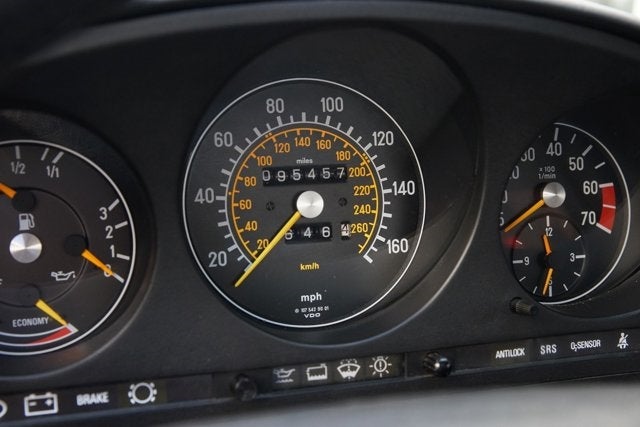 1987 Mercedes-Benz SL-Class 560SL