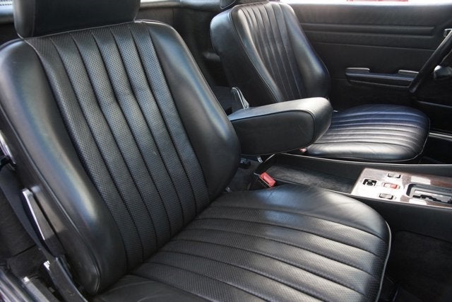 1987 Mercedes-Benz SL-Class 560SL