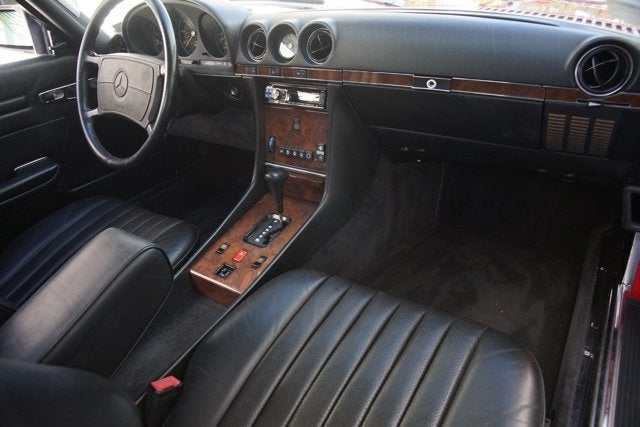 1987 Mercedes-Benz SL-Class 560SL