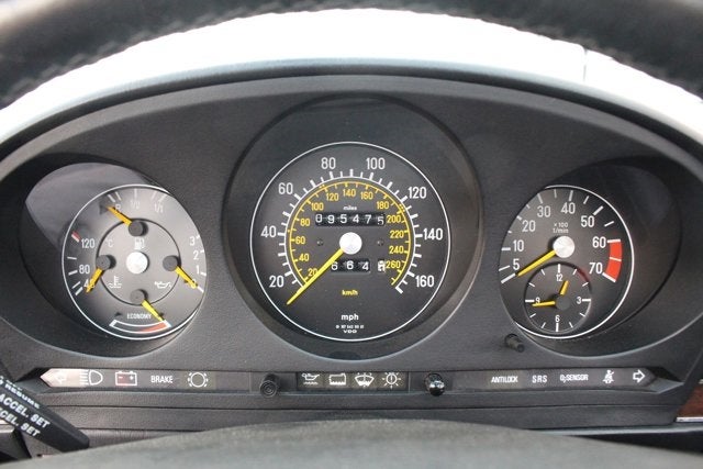 1987 Mercedes-Benz SL-Class 560SL