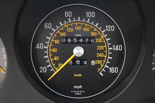 1987 Mercedes-Benz SL-Class 560SL