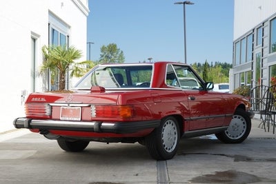 1987 Mercedes-Benz SL-Class 560SL