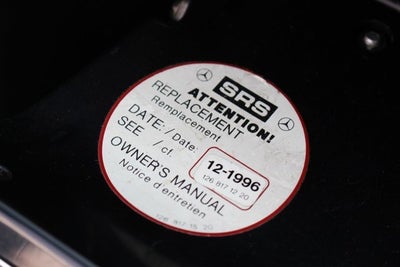 1987 Mercedes-Benz SL-Class 560SL