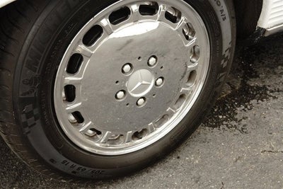 1987 Mercedes-Benz 560SL Convertible