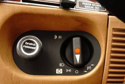 1987 Mercedes-Benz 560SL Convertible