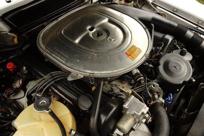 1987 Mercedes-Benz 560SL Convertible