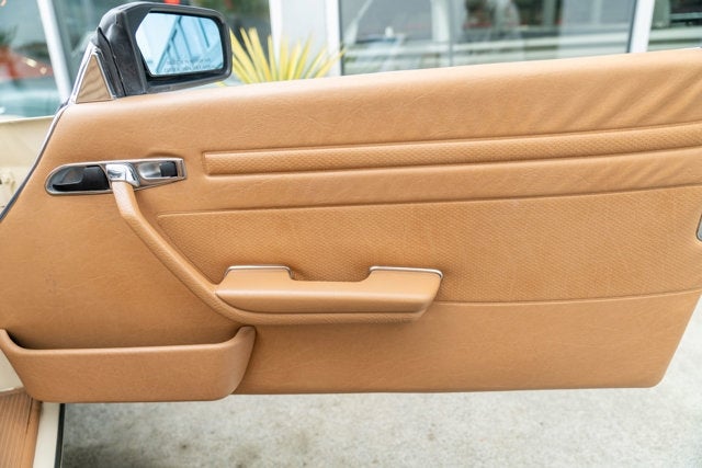 1988 Mercedes-Benz 560SL Convertible