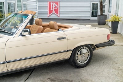 1988 Mercedes-Benz 560SL Convertible