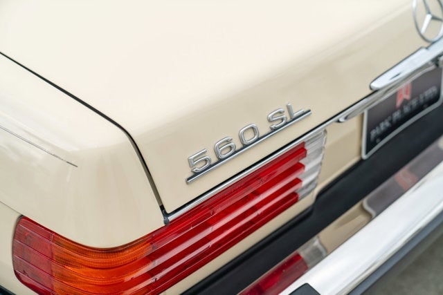 1988 Mercedes-Benz 560SL Convertible