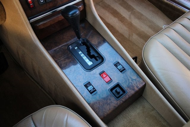 1988 Mercedes-Benz 560SL Base