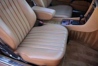 1988 Mercedes-Benz 560SL Base