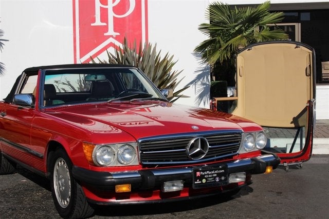 1988 Mercedes-Benz 560SL Base