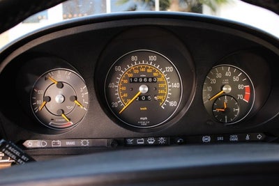 1988 Mercedes-Benz 560SL Base