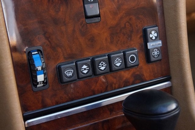 1989 Mercedes-Benz 560SL Roadster