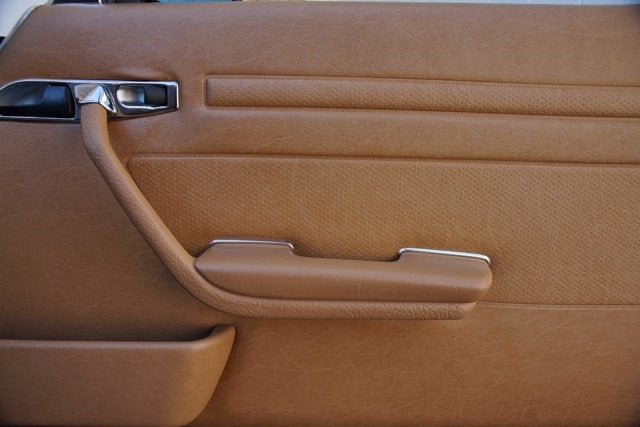 1989 Mercedes-Benz 560SL Roadster