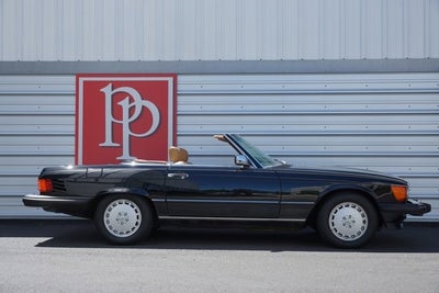 1989 Mercedes-Benz 560SL Roadster