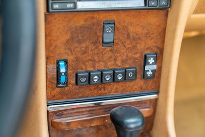 1989 Mercedes-Benz 560 Series 560SL