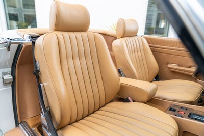 1989 Mercedes-Benz 560 Series 560SL