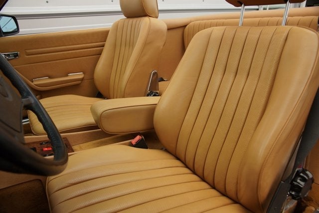 1987 Mercedes-Benz 560SL Convertible